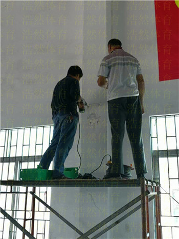 山西臨汾安裝室內掛墻式籃球架完成 山西臨汾安裝室內掛墻式籃球架完成